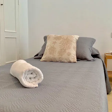 Bristol Lake Two Bedrooms