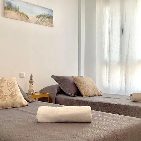 Apartment Bristol Lake Two Bedrooms *